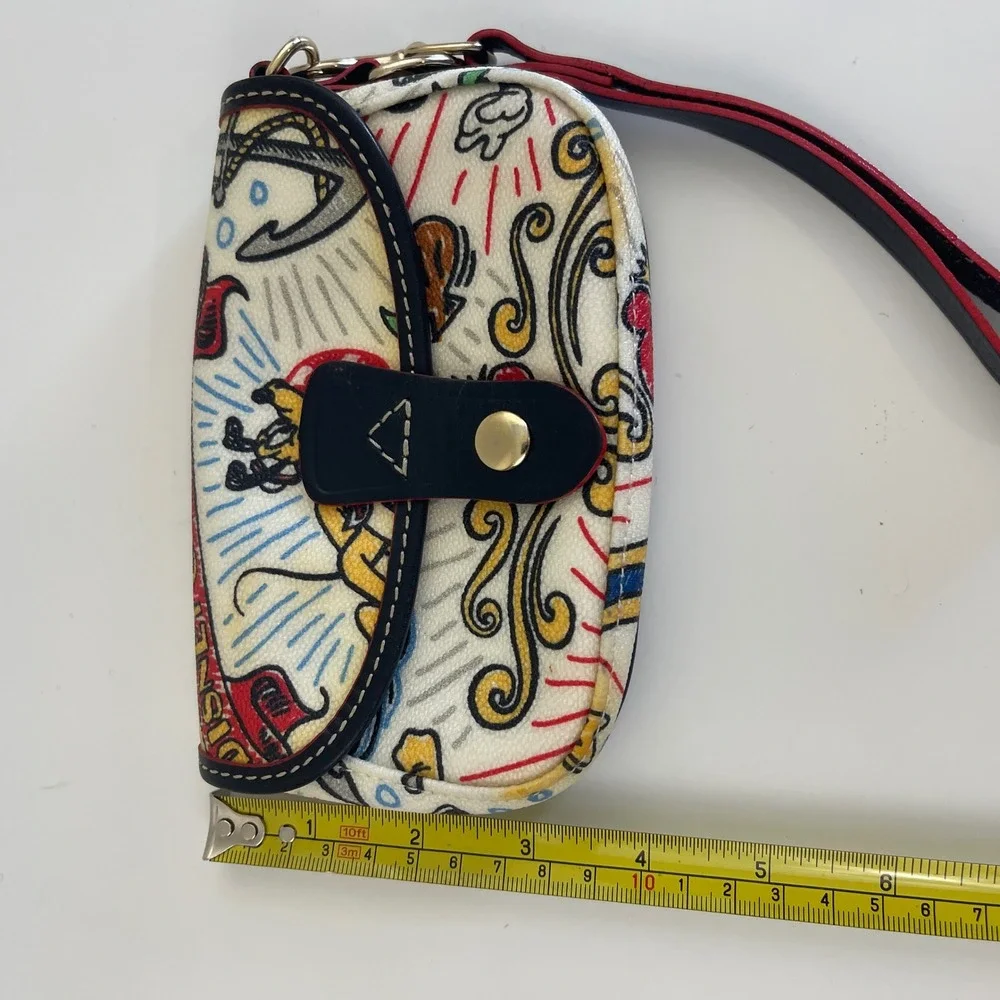 Dooney & Bourke Disney Cruise Line‎ Sketch Wristlet Disneyana Mickey Retired